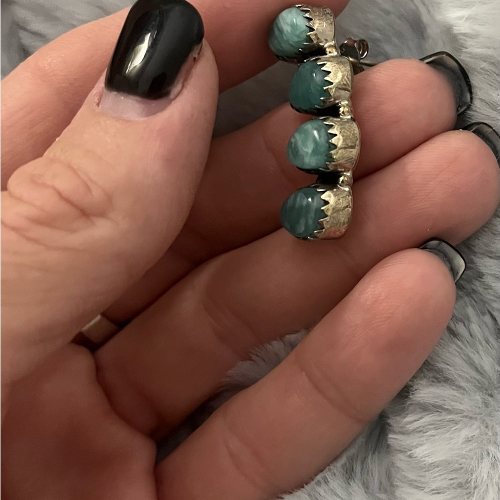 Brand New women’s Earrings - Picture 2 of 3